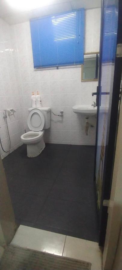 Cmk Apartmen Mutiara Tower 3 Bedroom Kota Bharu#Netflix Exterior foto